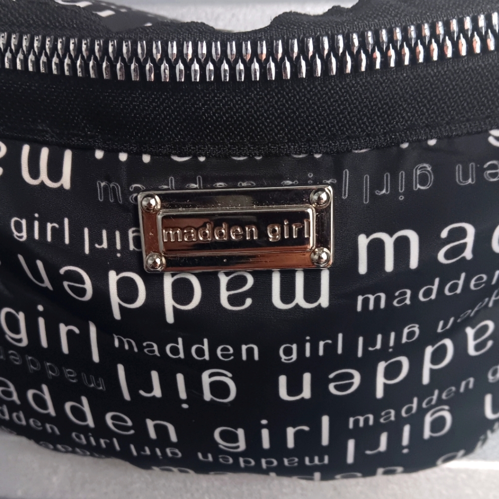 Madden Girl Fanny Pack